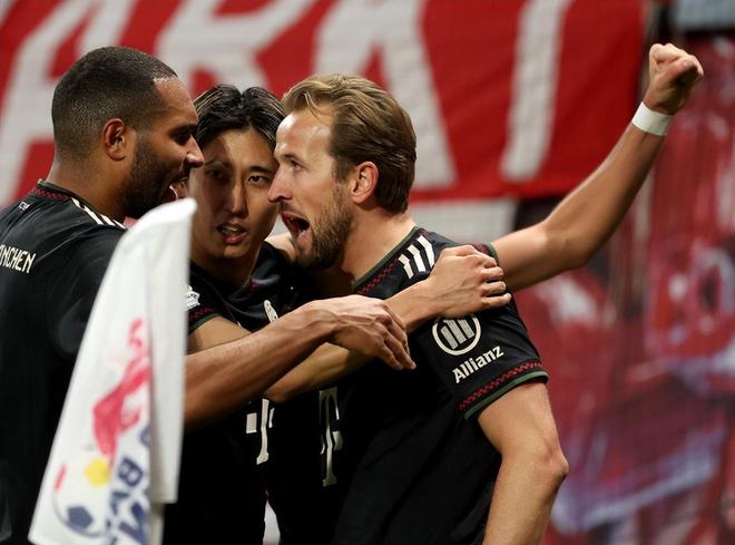 5:1！奧利塞半場主宰+1億天才復(fù)出助攻 拜仁火力全開 連進(jìn)5球逆轉(zhuǎn)