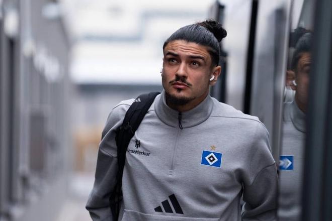 冠軍穩(wěn)了？德甲王牌中衛(wèi)加盟北京國(guó)安，曾是C羅師弟，球迷狂喜！