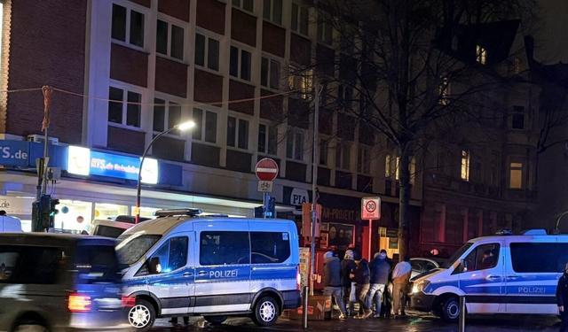 這是要干啥？魯爾：多位多特球迷試圖搶走一國米球迷的紀(jì)念品