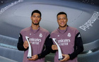 榮耀時(shí)刻，姆巴佩和貝林厄姆領(lǐng)取2025年度FIFPro最佳陣容獎(jiǎng)杯