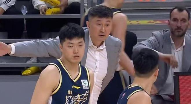 北京首鋼完成重要補強，廣東隊不愿更換外援，基本退出冠軍爭奪