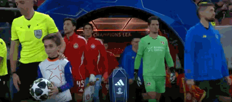 半場(chǎng)：奧林匹亞科斯0-0藥廠，卡埃比破門被吹，波庫(kù)失單刀