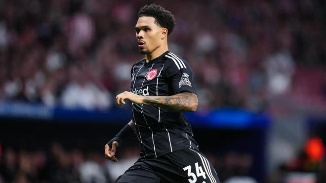 法蘭克福后衛(wèi)科林斯談對(duì)陣拜仁：我們想贏比賽會(huì)為此拼盡全力