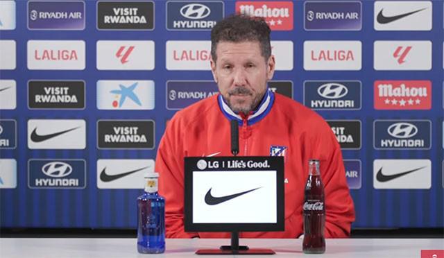 西蒙尼：沒(méi)有放棄任何比賽，我們輸?shù)哪菐讏?chǎng)純粹因?yàn)樘叩貌缓?></span><div   id=