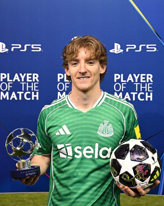 曝曼聯(lián)考察兩英超飛翼，紐卡國腳及狼隊(duì)小妖！若進(jìn)歐冠夏窗買5人