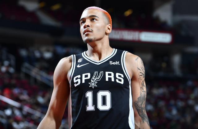 索漢：在馬刺就是缺乏機(jī)會 我可能從未與主帥眼對著眼