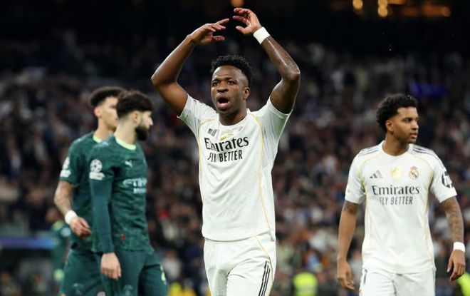 曼城2-1逆转皇马！重返欧冠前八 哈兰德点射创历史 罗德里戈破门