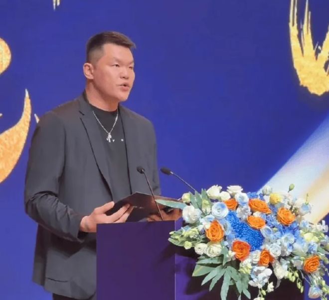 广东队晚宴菜单曝光：桂花鱼、神户牛排、炖辽参仔等10道菜