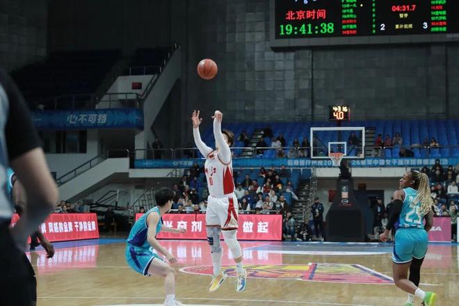 【WCBA联赛】第五轮｜浙江稠州银行55-70不敌北京首钢园