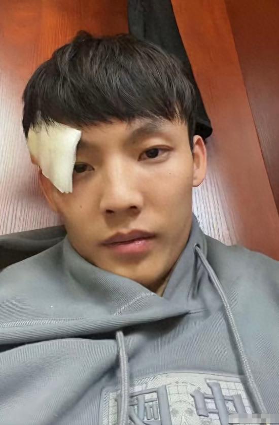 有趣！同曦老总请徐杰吃饭，表示小邬不是故意的，徐杰7字回应