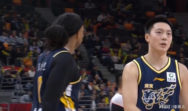 郭士强亲自会面！男篮国家队将请回徐杰，这可是广东队第一核心！