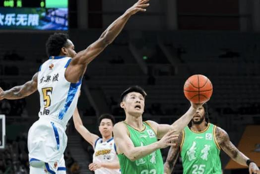 排队道歉！辽篮饱受质疑之人一战证明自己 赵继伟不在还有他