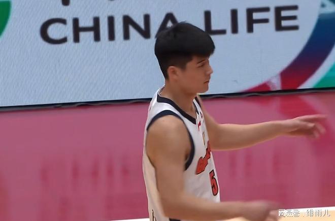 擠走胡明軒！廣東隊正式提拔陳家政，杜鋒為他放棄張文逸！