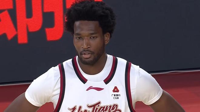 CBA劲旅又输了，开赛三连败！山西末节一波流，替补奇兵大爆发！