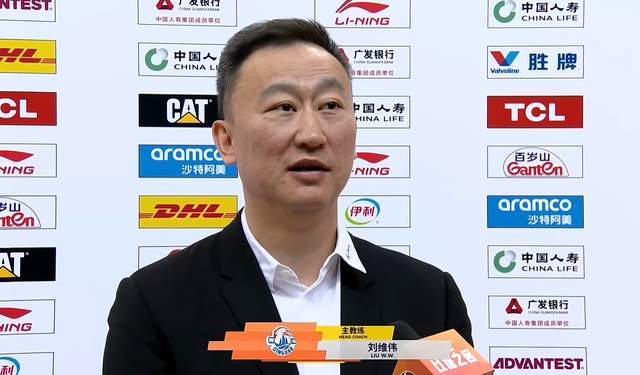 冰火两重天！88-11，本土球员成看客，外援狂欢：篮协还有招吗？