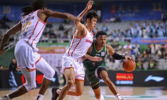 CBA又一超級外援誕生！首秀面對強隊砍32+12+6，同曦終于盼來救星