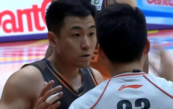 濟(jì)南主場迎首勝！山東男籃93比87勝廣廈，豪取三連勝，外援砍53分