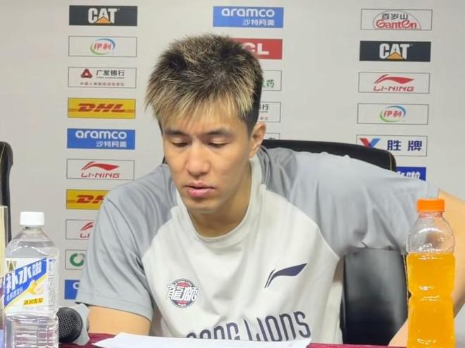 19分3板高效表現(xiàn)，郭艾倫：球隊(duì)很團(tuán)結(jié)；很開(kāi)心今天沒(méi)有受傷