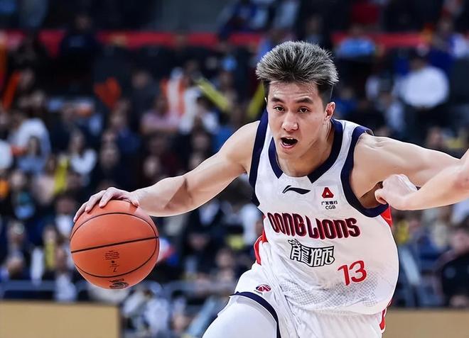 末節(jié)12分擊潰青島！健康的郭艾倫真穩(wěn)！想得分就得分，根本攔不住