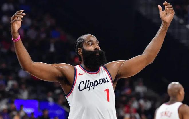 快船還能忍？三主力全面下滑，替補沒一個能用，再不大改沒人看了