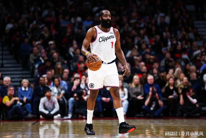 快船慘敗夜：哈登疲態(tài)盡顯，悍將難堪大用，小卡令人擔(dān)憂