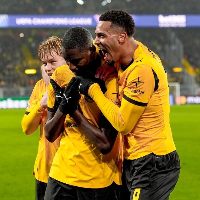 吉拉西多特生涯欧冠已打入15球，队史仅次于罗伊斯和莱万