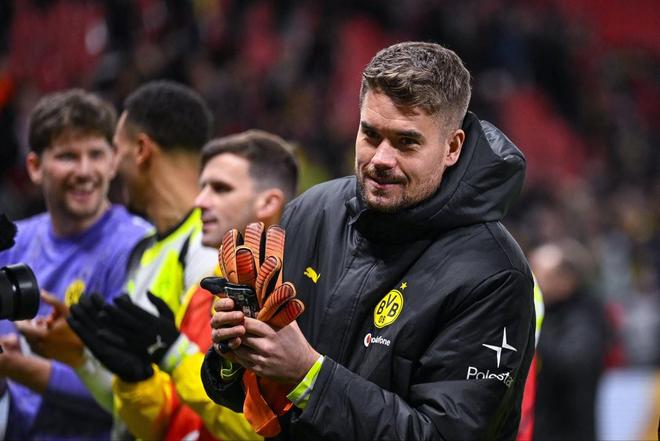 德天空：多特將在今天與二門(mén)亞歷山大-邁爾續(xù)約至2027年