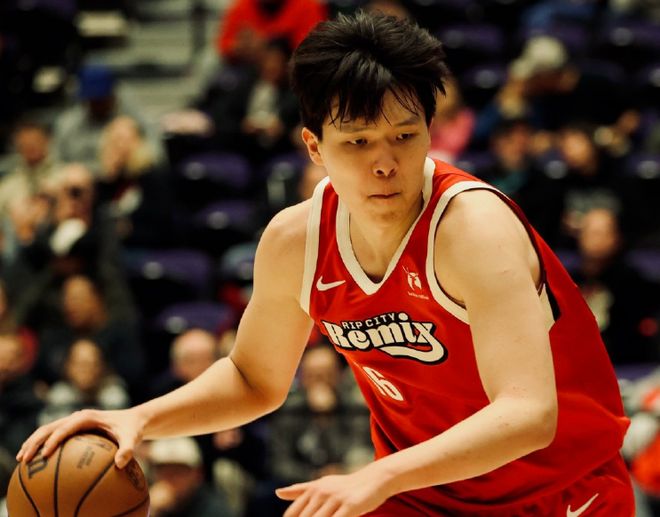 G聯(lián)盟：楊瀚森20+7+7+2+2創(chuàng)兩項新高 混音加時惜敗快船