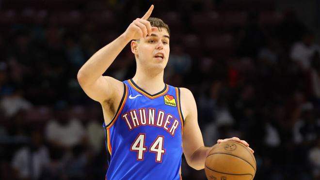 20歲托皮奇被診斷為睪丸癌！內(nèi)內(nèi)也曾確診該?。菏中g(shù)后又打了11年