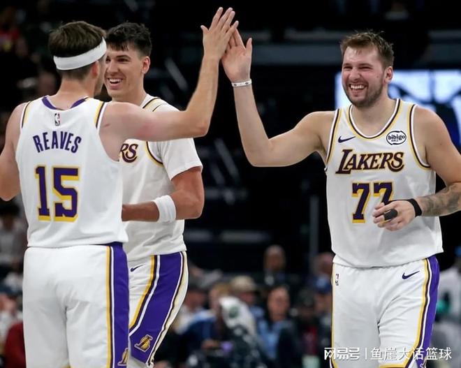 湖人117-112灰熊！里夫斯需要做好兩點，東契奇談?wù)材匪沟莱?事實
