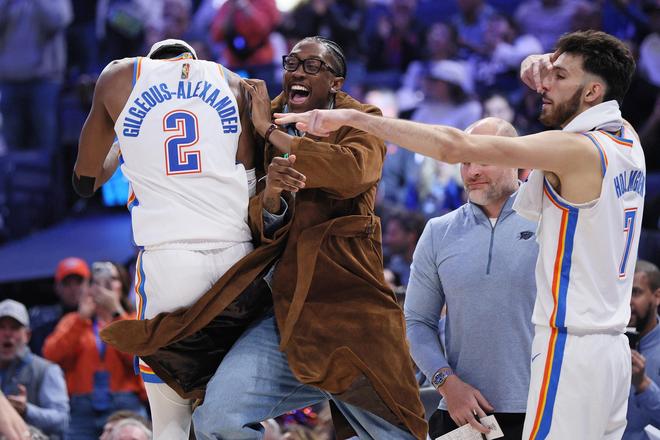 雷霆29分大勝湖人4連勝 SGA30+5+9東契奇19+7+7