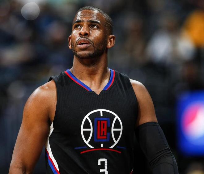 保羅被連夜開除的理由之一：保羅經常帶領替補吊打快船首發