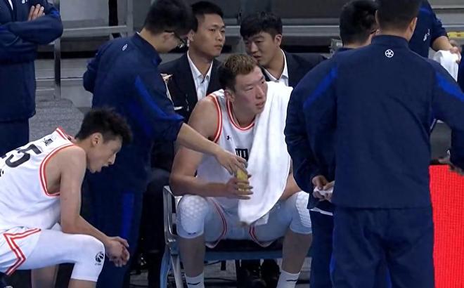 隨著浙江爆冷淘汰四川，全運會男籃決賽出爐，廣東送遼寧慘敗出局