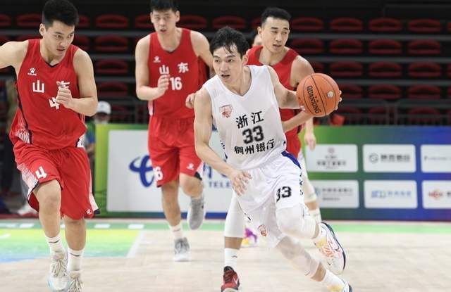 太拉垮！CBA頂薪后衛全運會決賽14中1，新賽季如何挑起大梁？