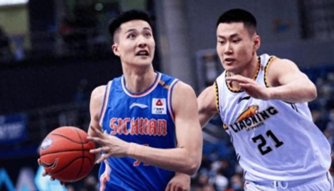 籃協深夜又追加罰單！張鎮麟宿敵被禁賽1個月：CBA季中賽打不了？