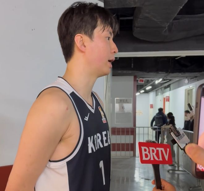 李贤重取胜后采访！点名男篮后卫锋线，放大话两连胜，并谈崔永熙