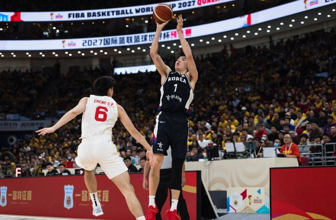 花7年时间留洋！比中国男篮全队都准，终于证明自己