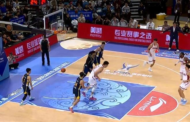 广东激战山西！奎因被称高级货 张文逸真下饭 张皓嘉辣眼睛