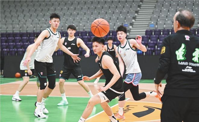 辽篮期待连续六年“开门红”