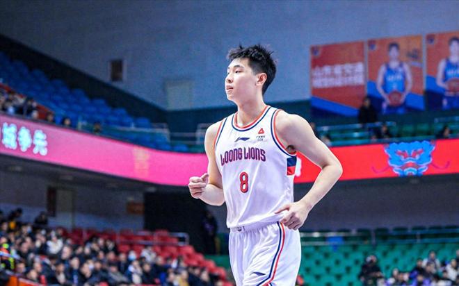 张镇麟迎首秀！杜锋演练新阵容，CBA一天三场，浙江拿捏同省对手