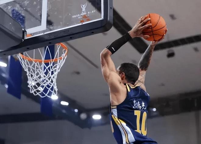 广东首节险胜同曦！奎因攻守兼备，王少杰惊喜，防守强度有些松懈