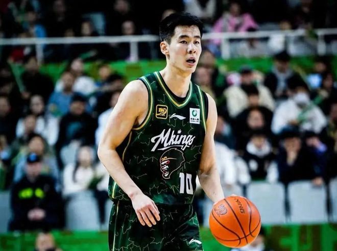 郭昊文22分同曦3人20+爆冷險勝上海 張鎮麟19分王哲林里程碑