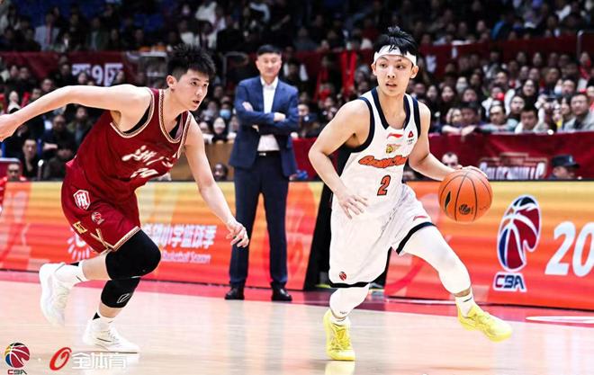 拿600万，14投11铁，攻防都不行，粤蜜：把你时间分一半给家政吧