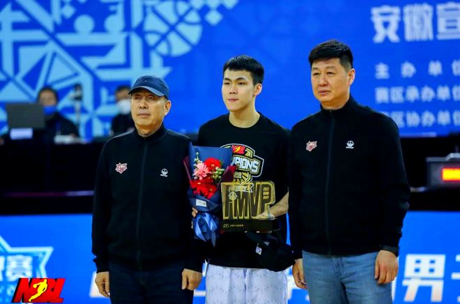 得分榜第5，新秀打成队内得分王！广东球迷羡慕了：用胡明轩换你