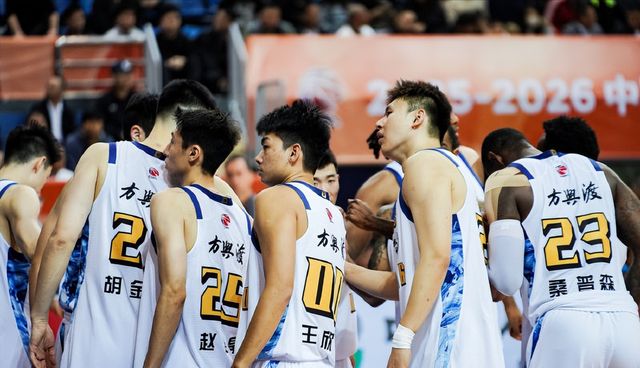 廣廈大戰上海萬眾期待！超豪華陣容對決，郭士強觀戰，CCTV5直播