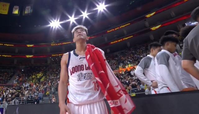 薩林杰17分 CBA廣東97-94力克廣州 威金頓25分