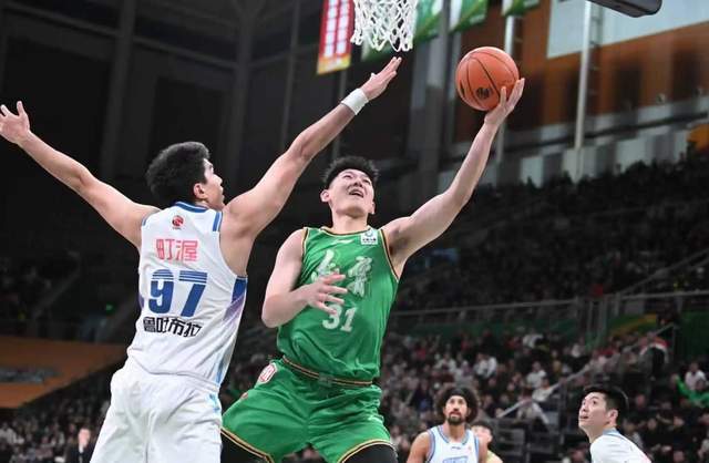 CCTV5直播！遼寧VS北控懸念重重，威爾斯硬磕里勒，楊鳴強調防守