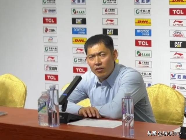 張慶鵬：鄒雨宸吃了止痛藥就繼續(xù)上場，我們跟不上山東高強度對抗