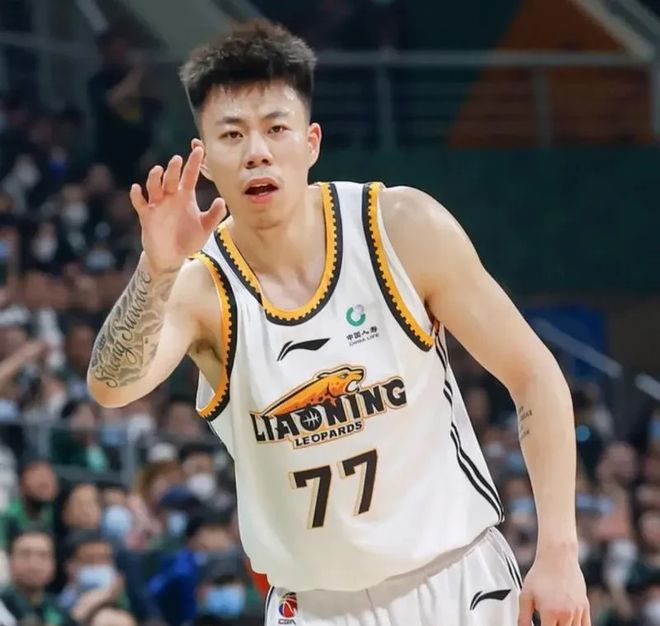 上限到頭了？數據與受傷賽季持平，上海重金引進遼寧鋒霸療效不佳