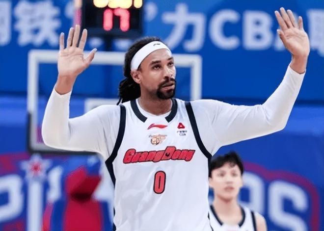 广东半场平北控！双外轰34分，胡明轩回暖，北控三首发砍37分！